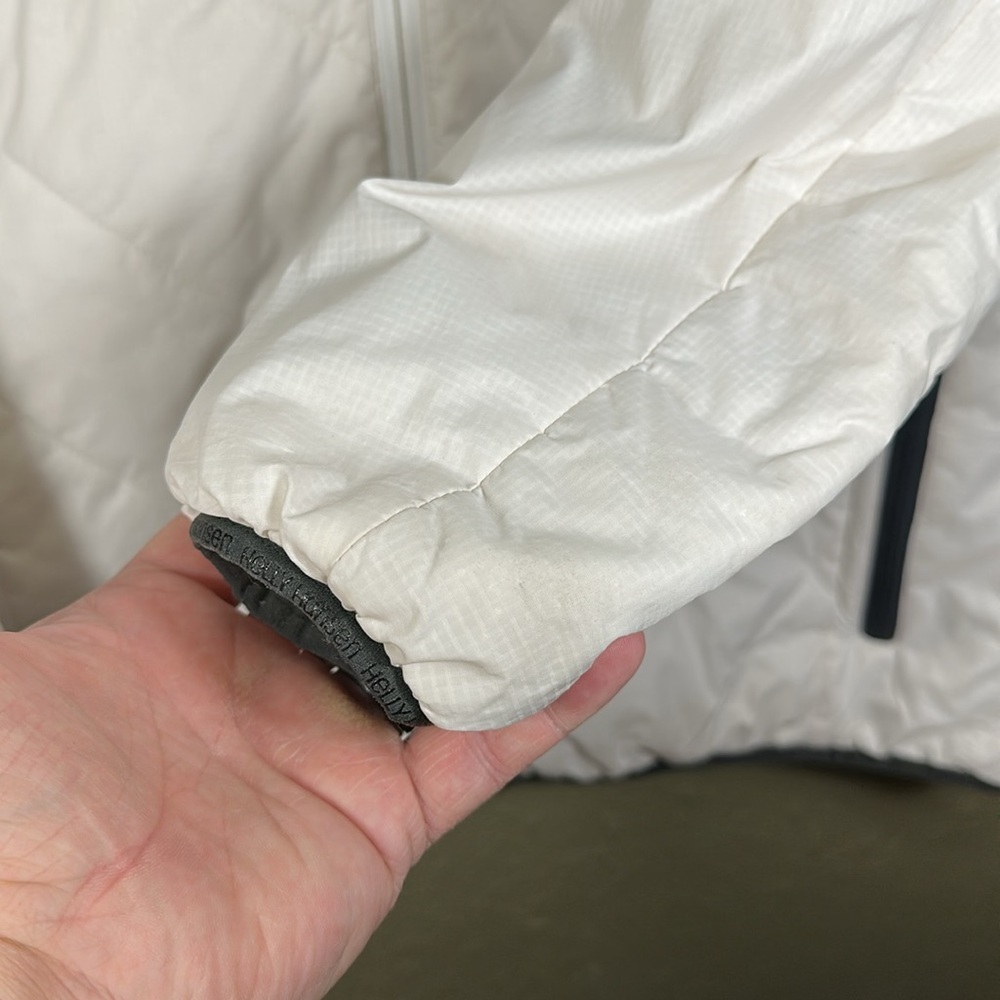 HELLY HANSON Women’s Quilted Light Puffer - Picture 10 of 13